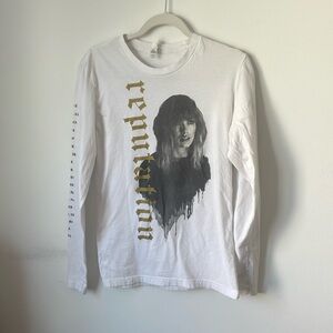 Taylor Swift Reputation tour long sleeve shirt S